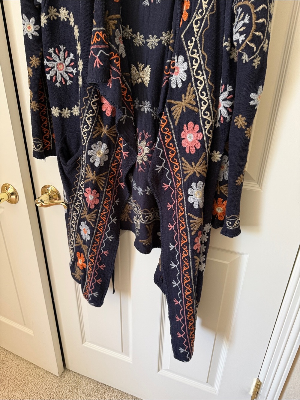 Johnny Was Biya Navy w/ multi colored embroidered Floral Open Cardigan, size M - Picture 3 of 11